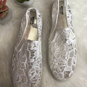 Mossimo Lace Sneakers - Size 8M